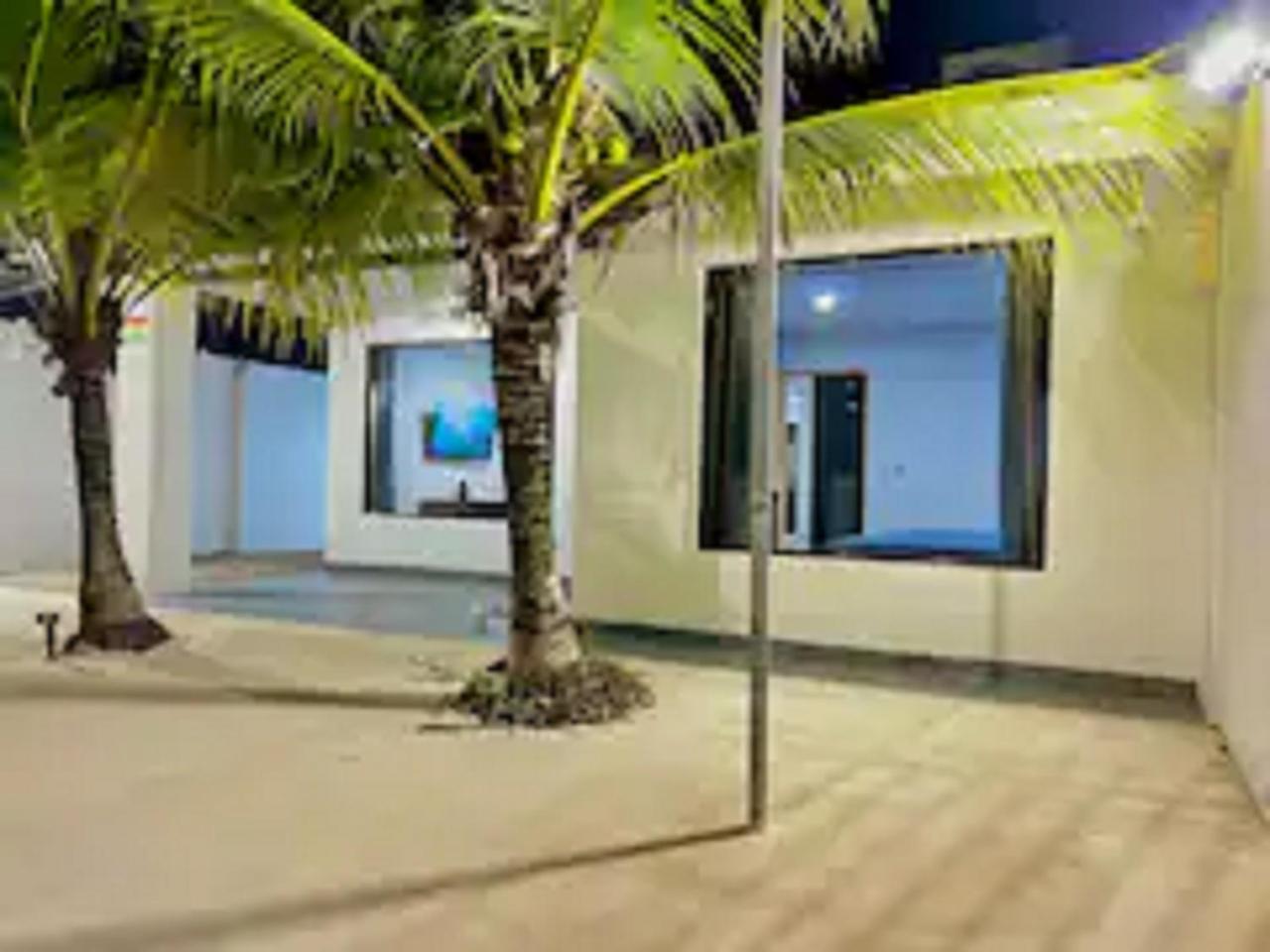 Casa Plata - 10 Bed, 5 Bdrm - One Block From Clubs Villa Jaco Exterior photo